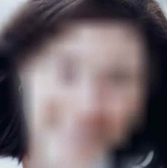 Antonia, 40