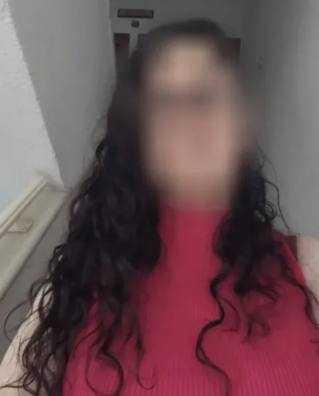 Elisa, 34