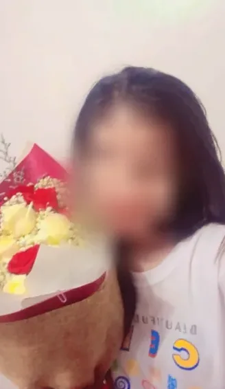 Jacqueline, 23