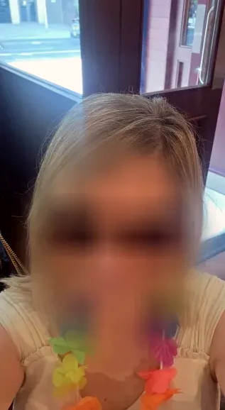Jacqueline, 38