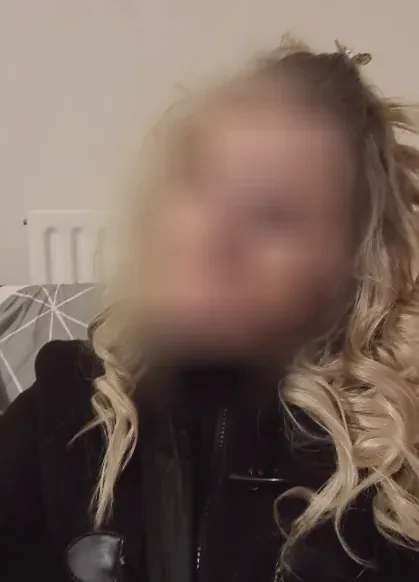 Kira, 36