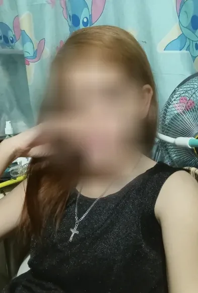 Marina, 32