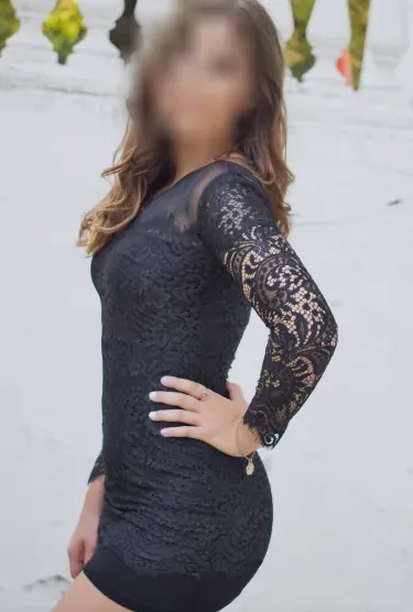 Miriam, 28