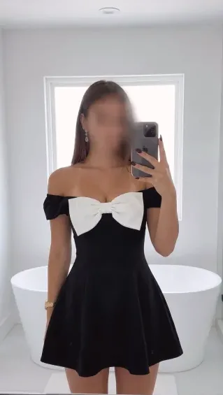 Pia, 28