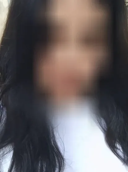 Vivien, 34