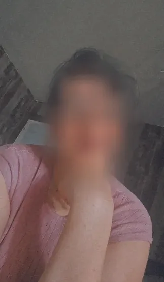 Yasmin, 27