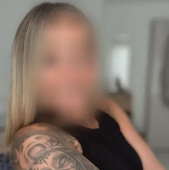 Yasmin, 36